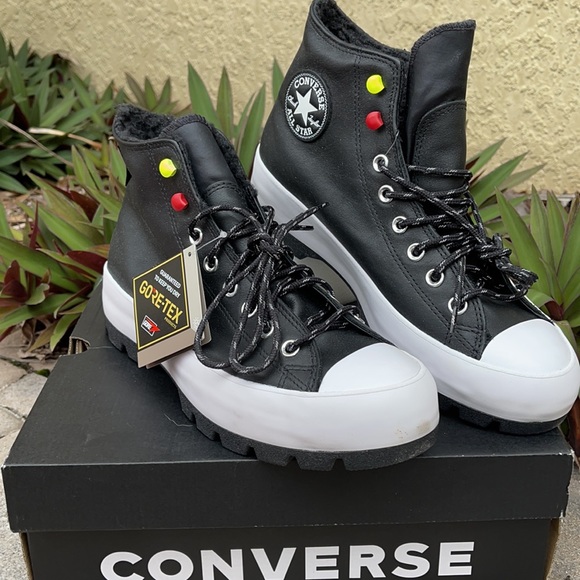 CONVERSE CTAS LUGGED WINTER HI BOOTS WMNS - Picture 8 of 16